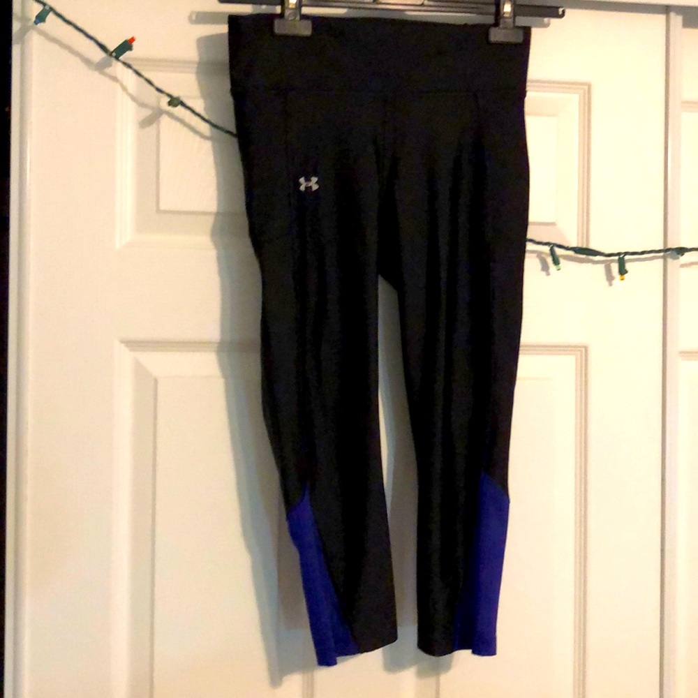 Under Armour 3/4 Length Exercise Legging w/Pocket
